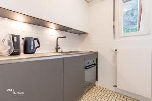 2,5 Zimmer Wohnung Mayenzett zentral mit Balkon