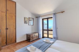 #417 Sunny 2BR Retreat Open Views Pateo