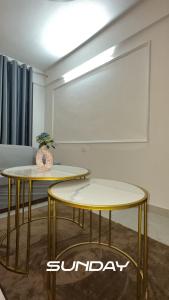 Elegent stay with shan studio