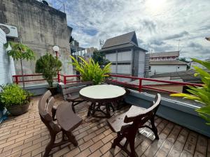 Home Place Hotel