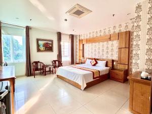 Chu Long Hotel & Spa