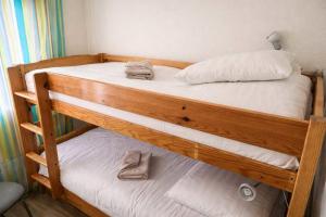 Accommodation just a stones throw from the sea