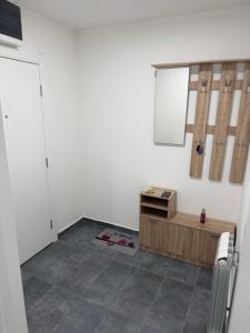 Loli apartman 3