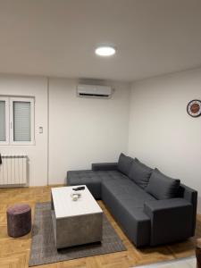 Loli apartman 3