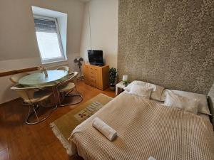 Zoli Apartmanok-Kinga Kölcsey 34-36