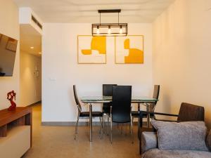 Finestrat Mediterranean Stay. Pool and Parking