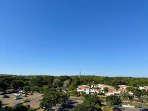 Le 203, joli appartement accès direct plage