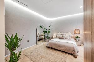 London W6 - Luxe, Sauna, Bath, Parking & Cinema