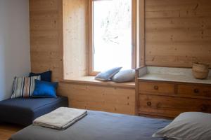 Appartement T4 spacieux avec balcon aux pieds des sentiers avec vue sur les montagnes - Jusquà 8 personnes