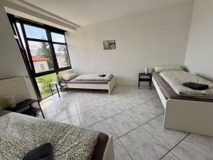 modernes Apartment 5 für Handwerker & Monteure in Bensheim mit WLAN
