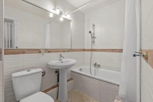 Studio Azur 303A by Sur la mer