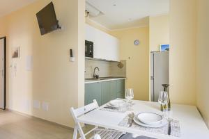 GuestHost - La Casa del Faro - Central Apartment