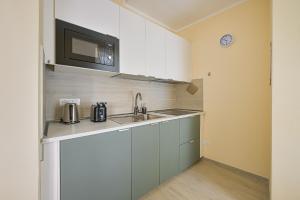 GuestHost - La Casa del Faro - Central Apartment