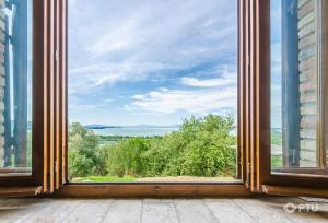 PoloTuristicoUmbria Rustico con Piscina Vista Lago