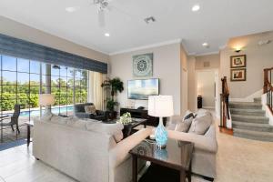 Charming vacation villa on resort with private pool