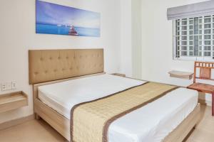 H Hotel