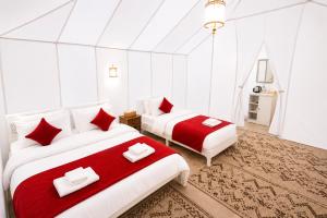 Desert Luxury Camp
