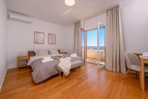 Villa Botanica near Split - Heated Pool and Garden