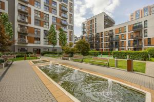 Unique Apartment for 6 People with Balcony & Parking by Noclegi Renters