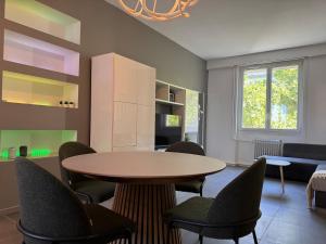 Le Chic - 4 Bedrooms - Brotteaux & Tête dOr