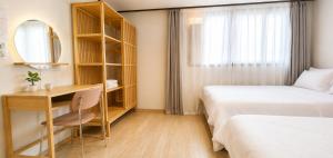 빠레트 White Linen House