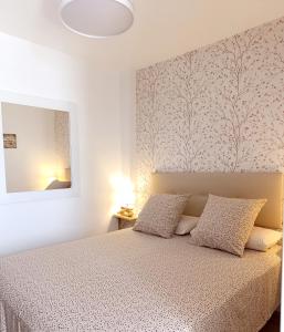 Apartamento con barbacoa y porche