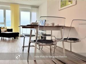de Twargbutt Nordseeluft vom Balkon aus schnuppern