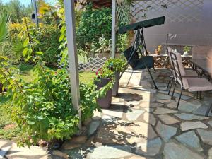 Souzanas house