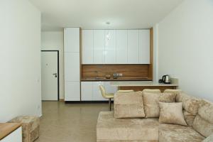 Kayla Apartament