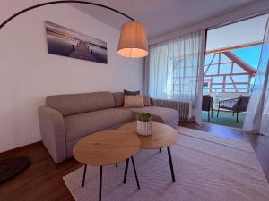 Lakeside No 9