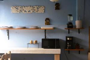 Colonial Apartment in San Diego 5 Bedrooms Seven Hostel
