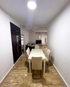 RR Ice Beach view