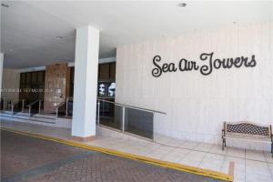 Oceanfront 1BR Condo with Balcony View