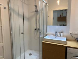 Mennica Residence - Apartament 2 pokojowy, z balkonem i pięknym widokiem na miasto
