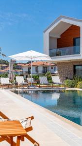 Lodhous Cunda Pool Residence