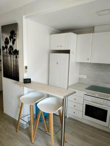 Olivanova Beach, Golf&Hipica MET