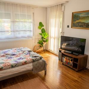 Yes Apartman
