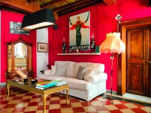 Casa Frida - A lovely view on ancient court