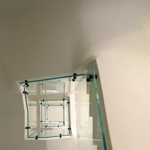 Leste Urban Living, a Stylish Suite for 2, centraly located, with private parking!