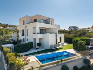 Villa Magna luxury apartments