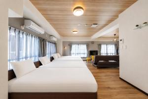 NEW OPEN! Shinsaibashi 4 min Dotonbori 5 min Rooftop Balcony 4 Beds 42m2