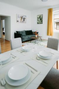 FREE Parking City Apartment