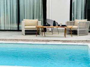 Loft de luxe avec piscine et jardin privés