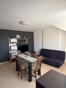 Sunny apartment in Reduta
