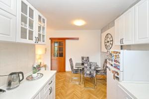 Una apartment & parking