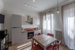 Argenti 23 - Modern Apartment in Novara - Self Check-in & Wi-Fi