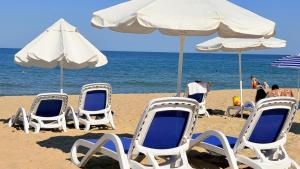 Prostor Apartment - Pool & Beach 50m Away