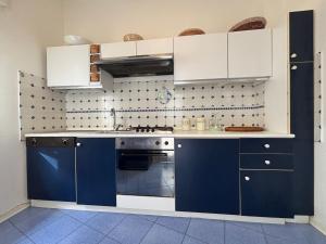 Great flat with two terraces and parking