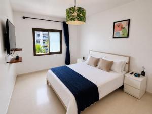 Premium Apartment with Pool View & Private Garden