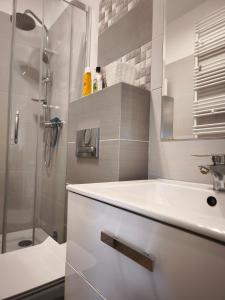 Apartament Błonia 8
